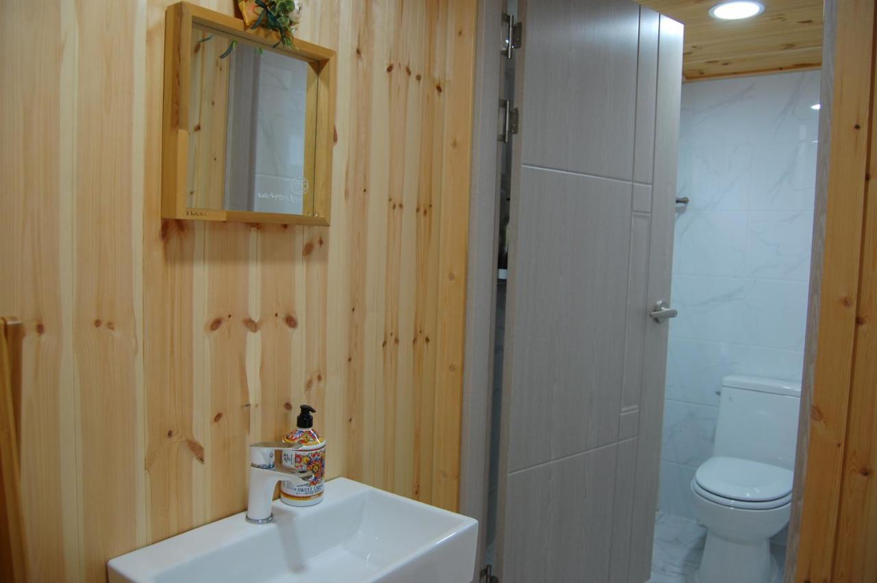 Hotel Wolyeongchae Andong Esterno foto